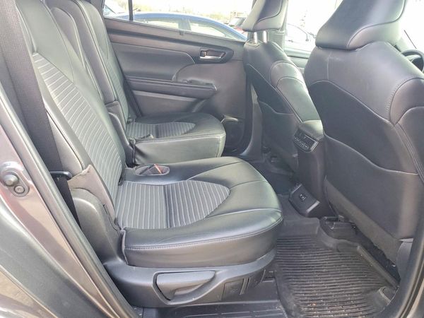 2021 TOYOTA HIGHLANDER