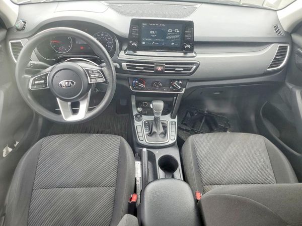 2022 KIA SELTOS LX