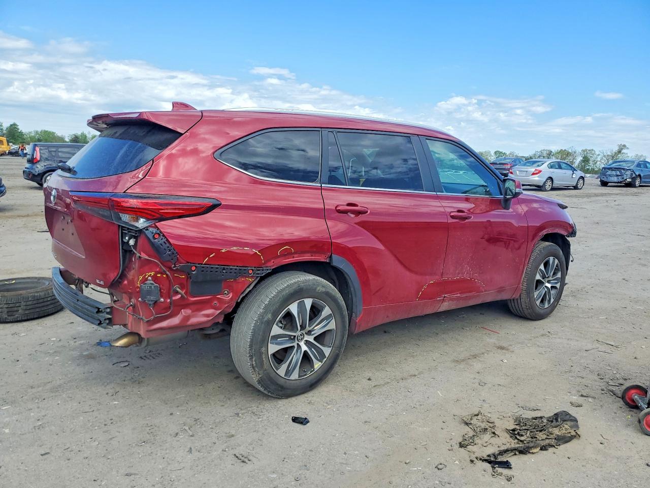 2023 TOYOTA HIGHLANDER