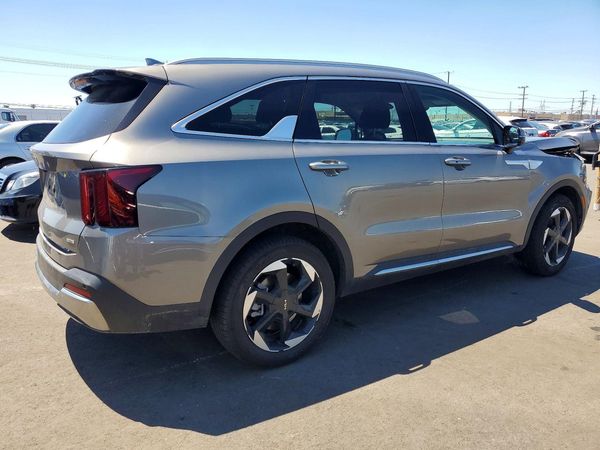 2025 KIA SORENTO