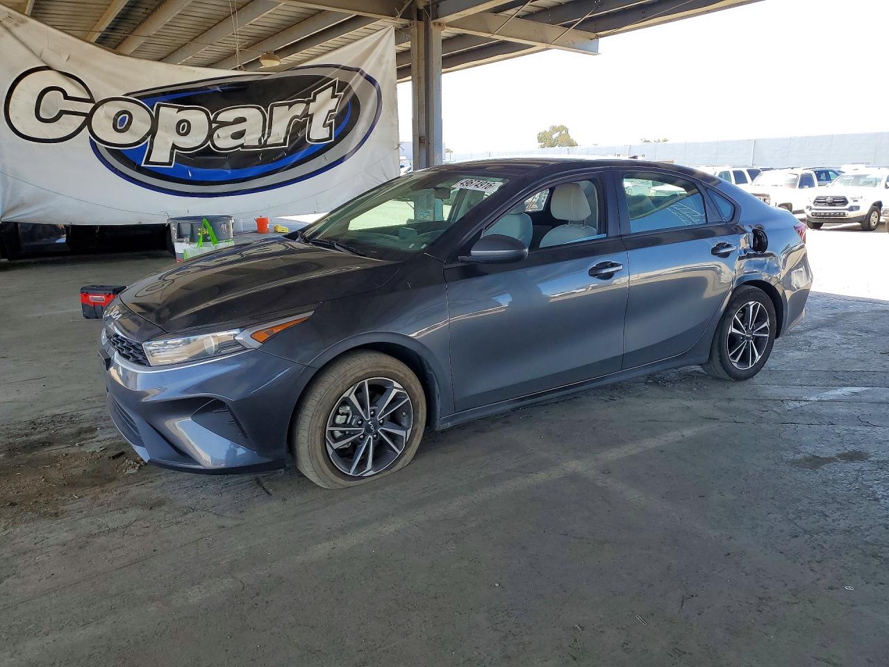 2023 KIA FORTE LX, LXS