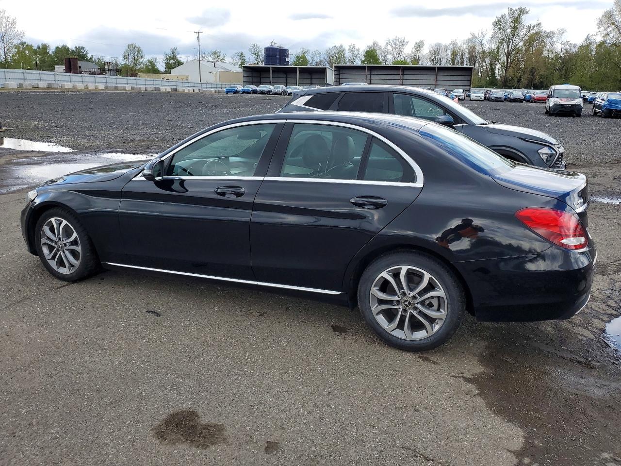 2018 MERCEDES-BENZ C C300