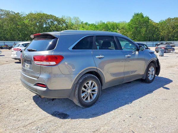2016 KIA SORENTO
