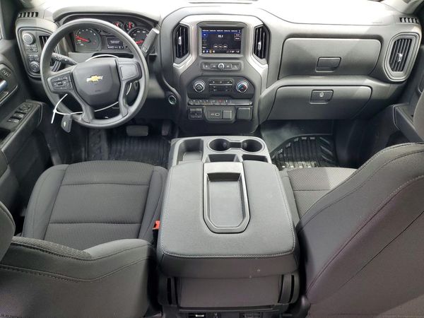 2025 CHEVROLET SILVERADO Work Truck