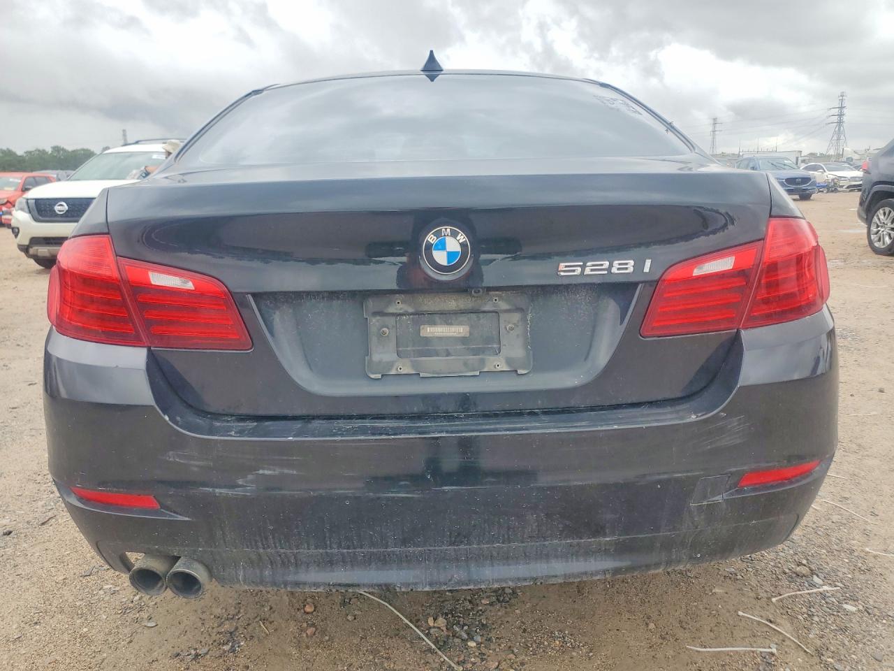 2016 BMW 528