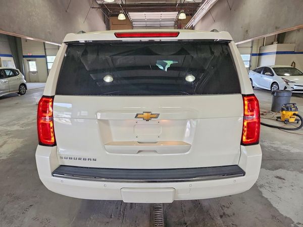 2015 CHEVROLET SUBURBAN LTZ