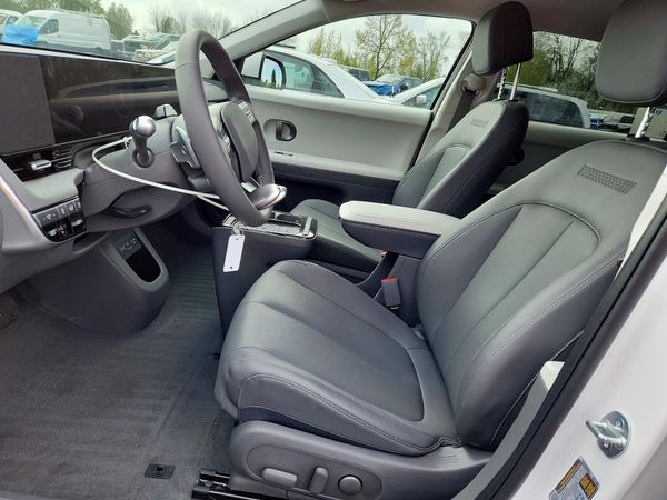 2025 HYUNDAI IONIQ 5 SEL
