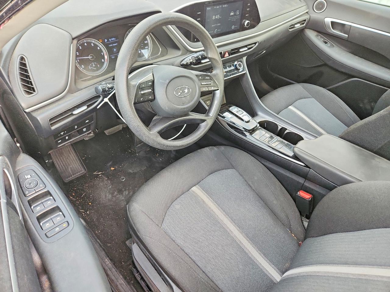 2021 HYUNDAI SONATA SE