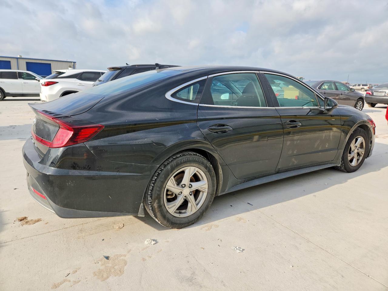 2021 HYUNDAI SONATA SE