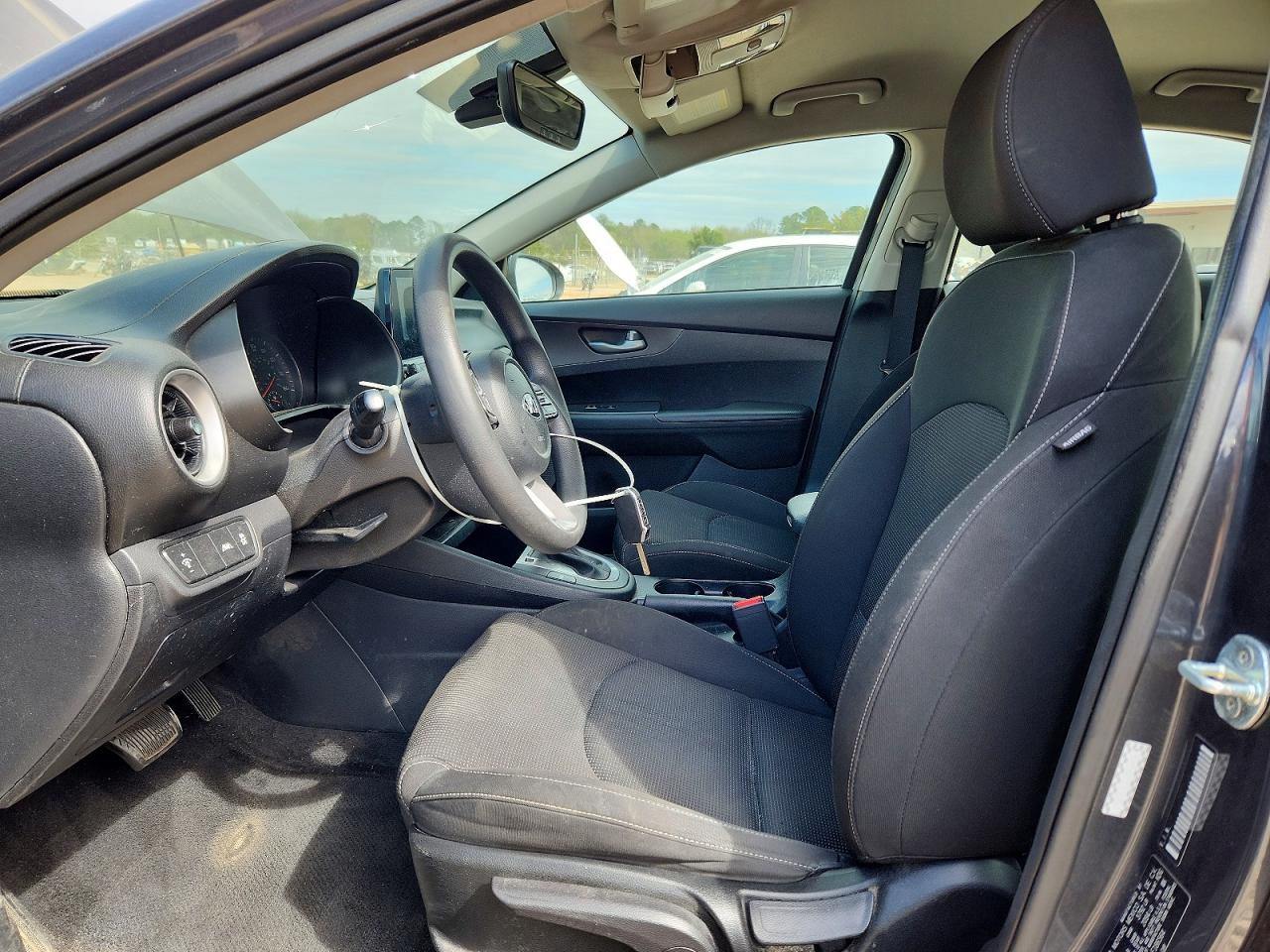 2020 KIA FORTE FE, LXS