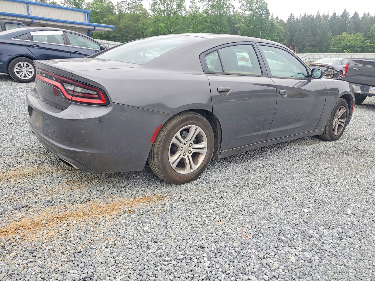 2016 DODGE CHARGER SE