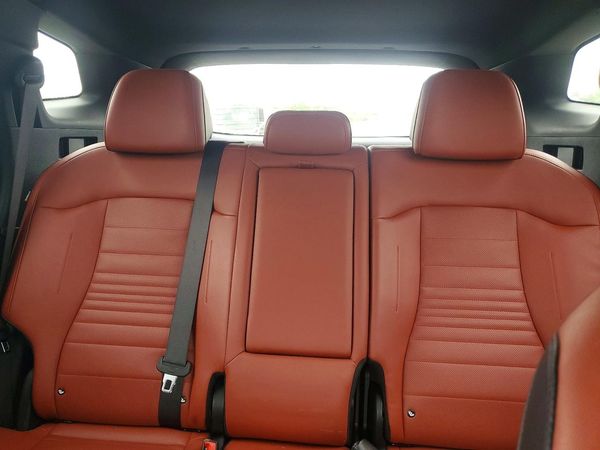 2024 KIA SPORTAGE SX-PRESTIGE or SX-P