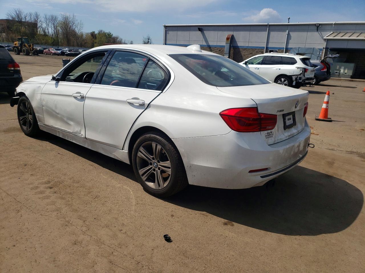 2018 BMW 330 xDrive