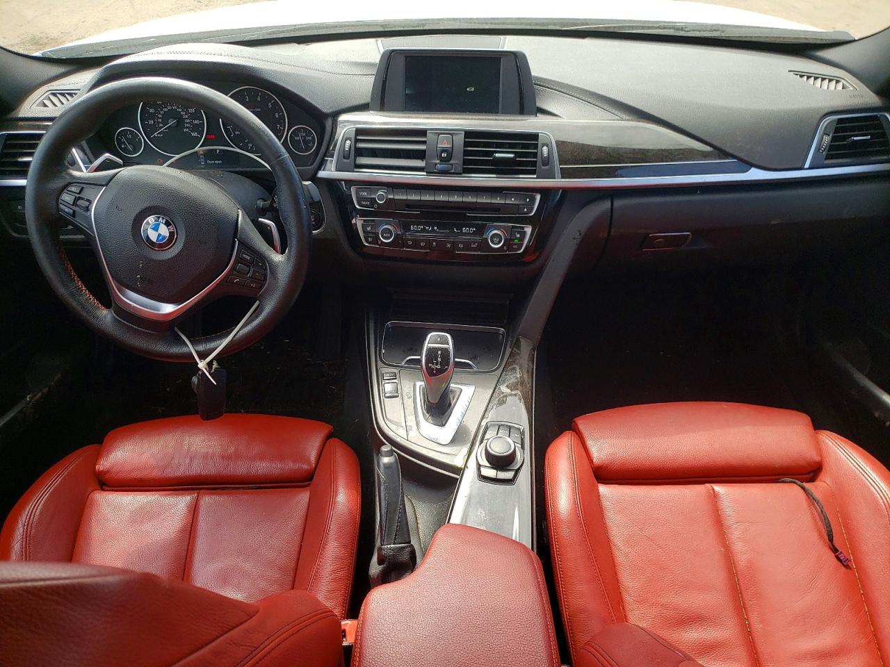 2018 BMW 330 xDrive