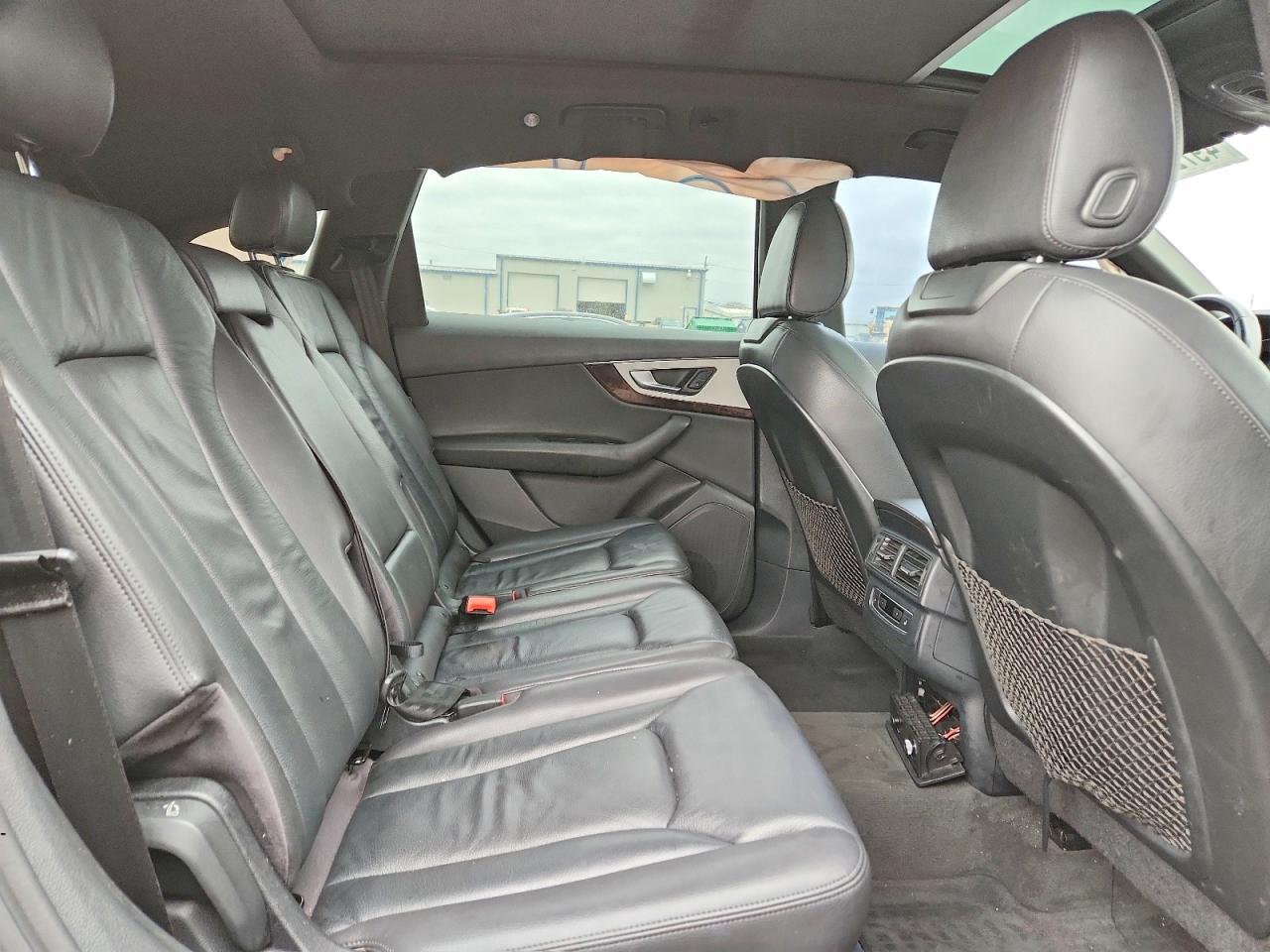 2017 AUDI Q7 quattro Premium Plus
