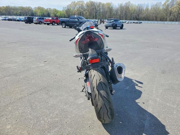 2025 KAWASAKI ZX636