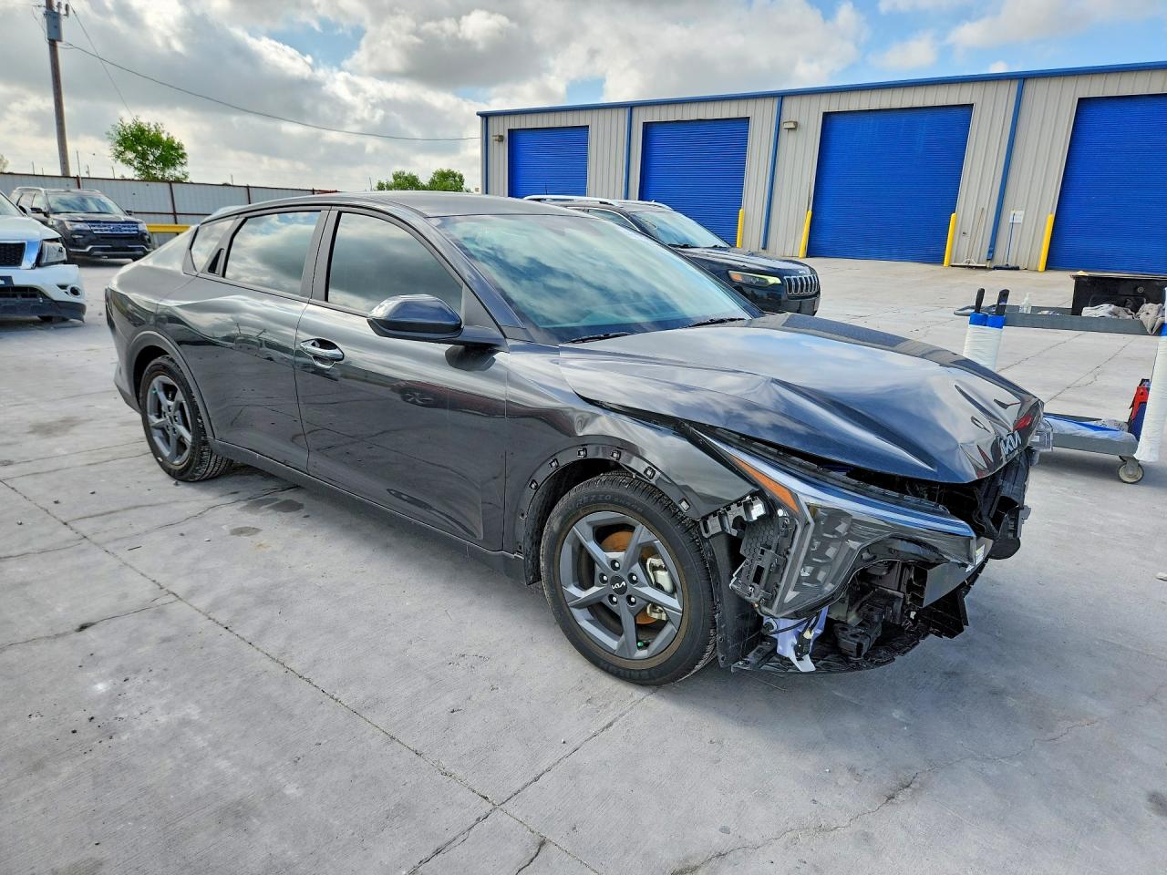 2025 KIA K4 LX, LXS