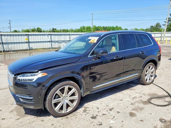 2016 VOLVO XC90
