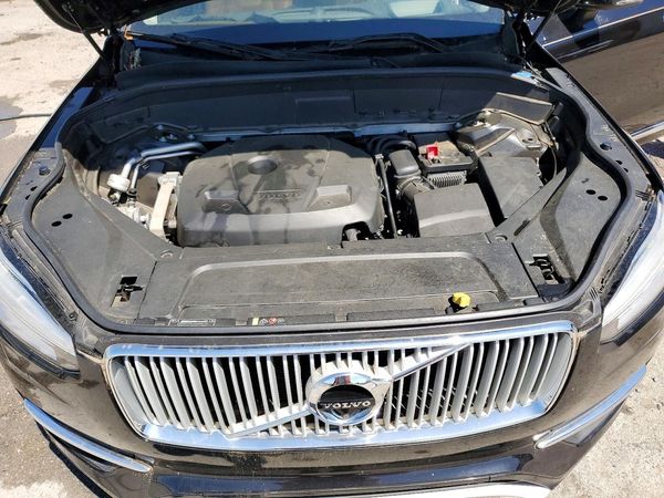 2016 VOLVO XC90