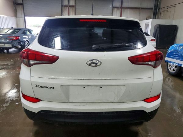 2018 HYUNDAI TUCSON SE Standard