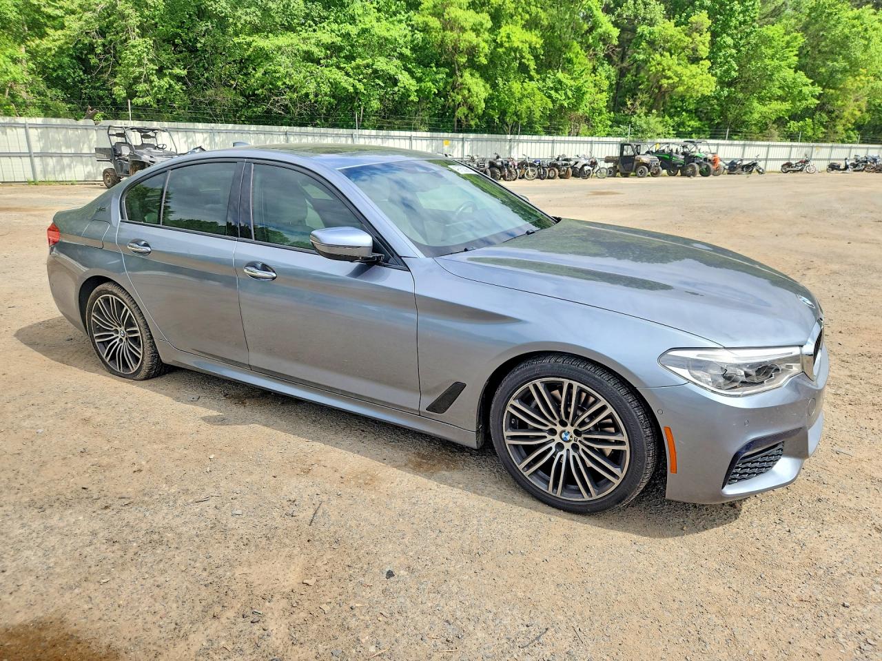 2018 BMW 530E
