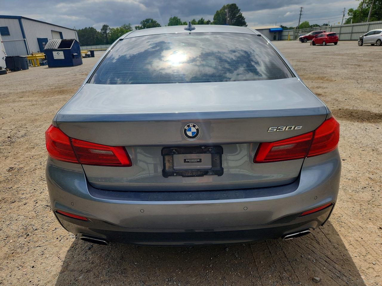 2018 BMW 530E