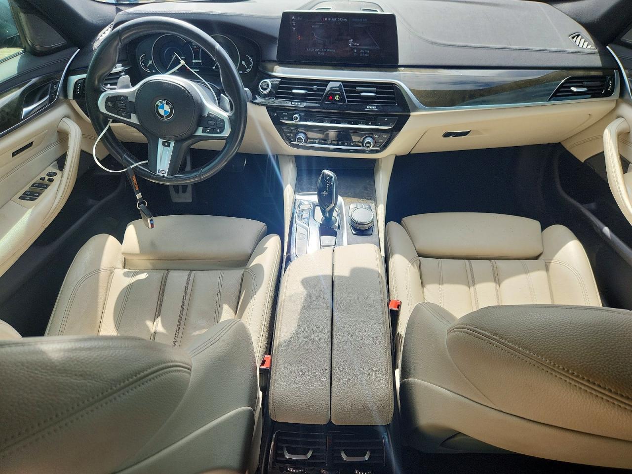 2018 BMW 530E