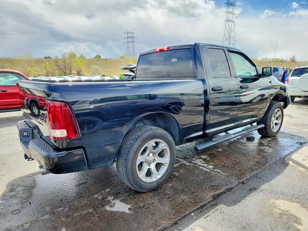 2014 RAM 1500 ST