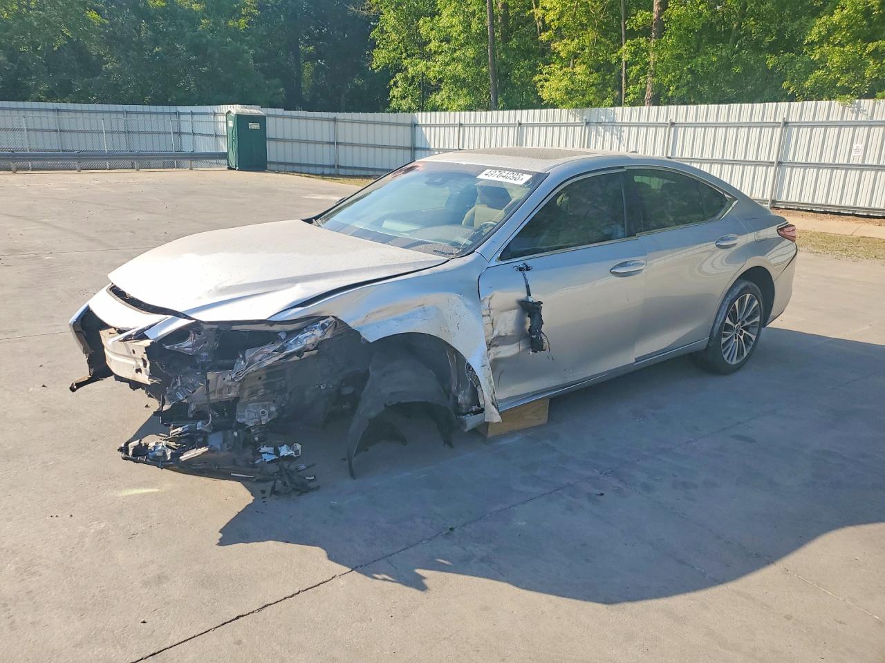 2019 LEXUS ES