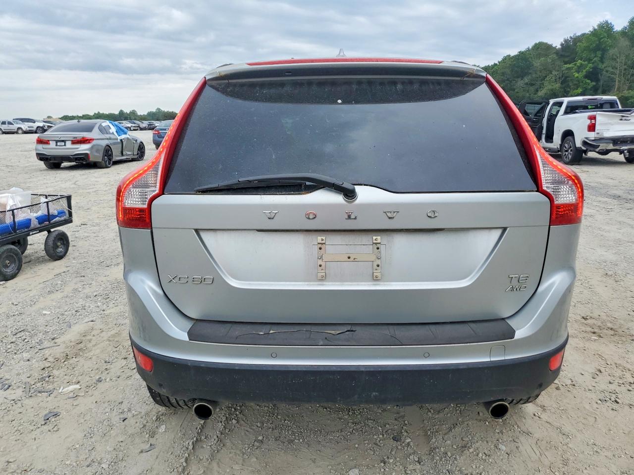 2012 VOLVO XC60