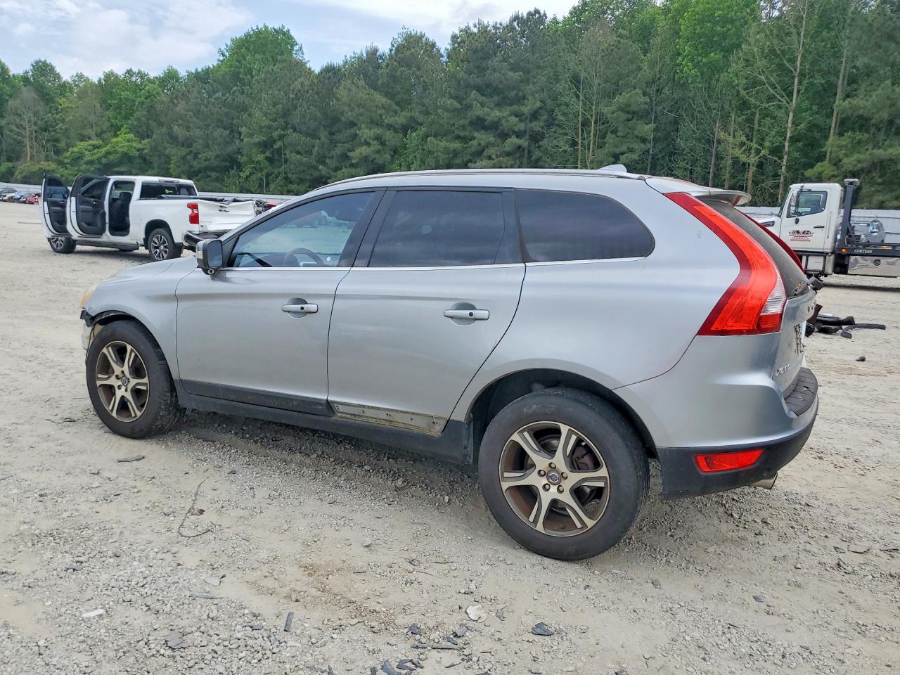 2012 VOLVO XC60