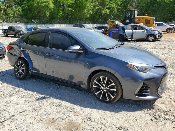 2017 TOYOTA COROLLA