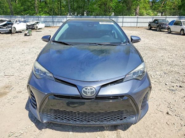 2017 TOYOTA COROLLA