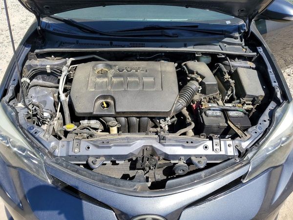 2017 TOYOTA COROLLA