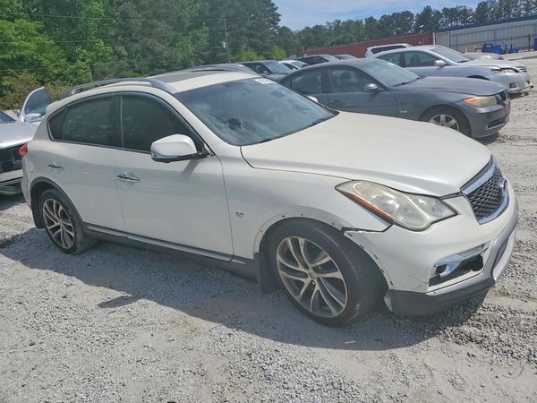 2017 INFINITI QX50 — Passenger 3/4