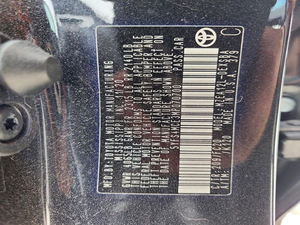 2021 TOYOTA COROLLA