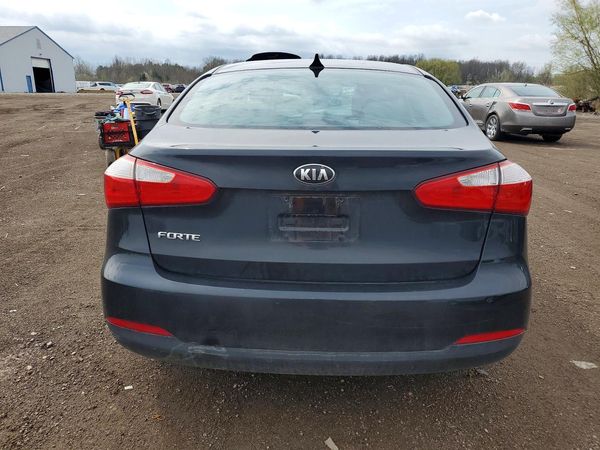 2016 KIA FORTE