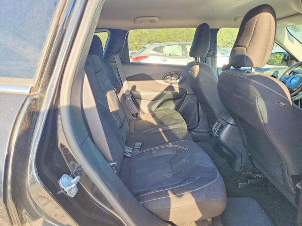 2016 JEEP CHEROKEE LATITUDE FWD