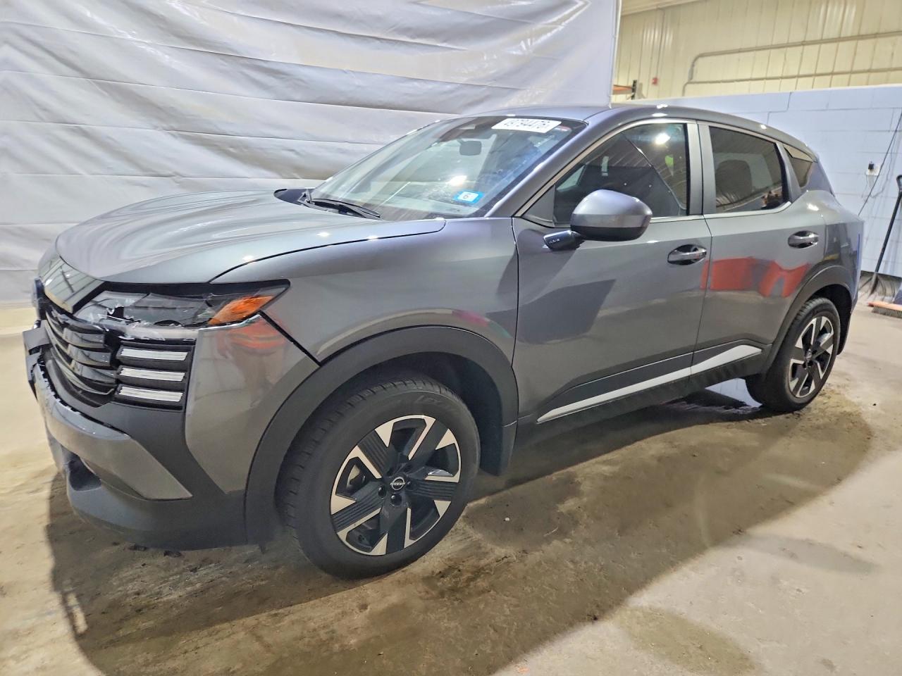 2025 NISSAN KICKS