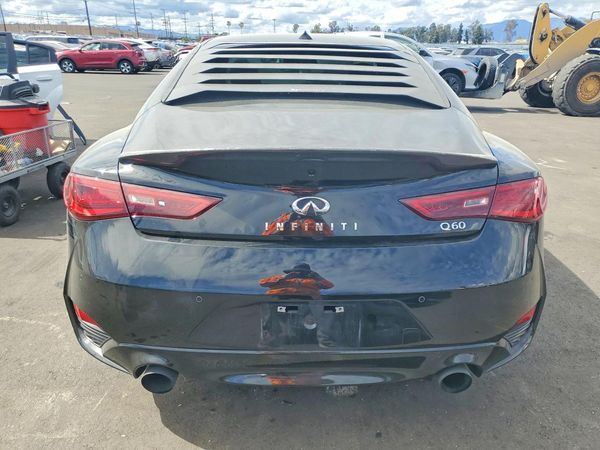 2017 INFINITI Q60