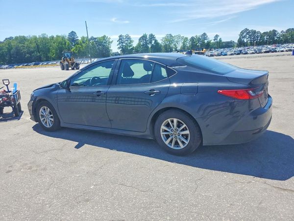 2025 TOYOTA CAMRY