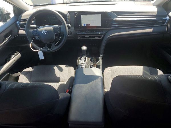 2025 TOYOTA CAMRY