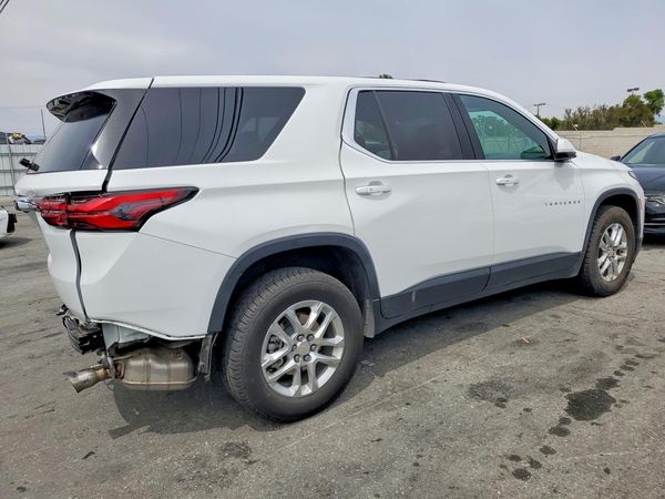 2023 CHEVROLET TRAVERSE LS
