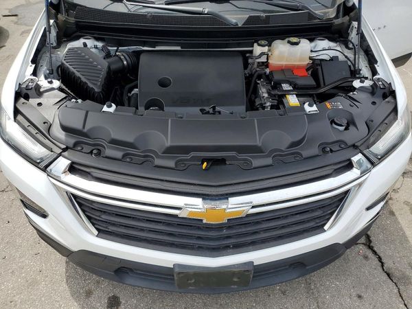 2023 CHEVROLET TRAVERSE LS
