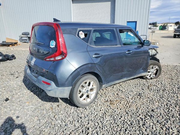 2021 KIA SOUL