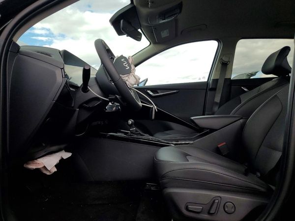 2026 KIA NIRO EX/EX Premium