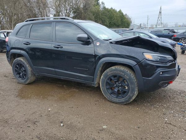 2021 JEEP CHEROKEE TRAILHAWK 4X4