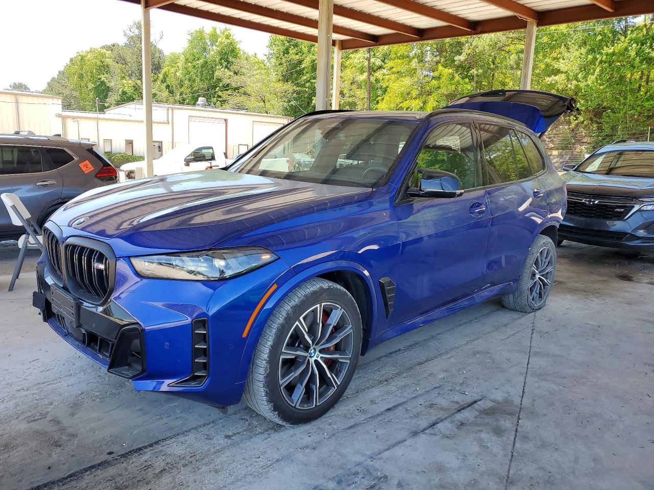 2025 BMW X5 M60i