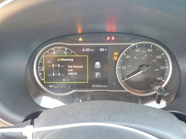 2019 NISSAN KICKS