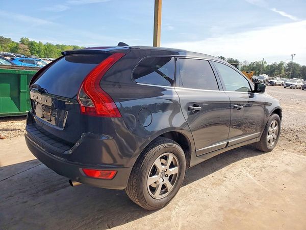 2012 VOLVO XC60